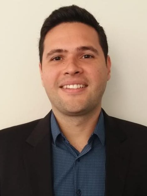 Retrato de Fernando Aquino, representante da Jungfrau Railways na América Latina
